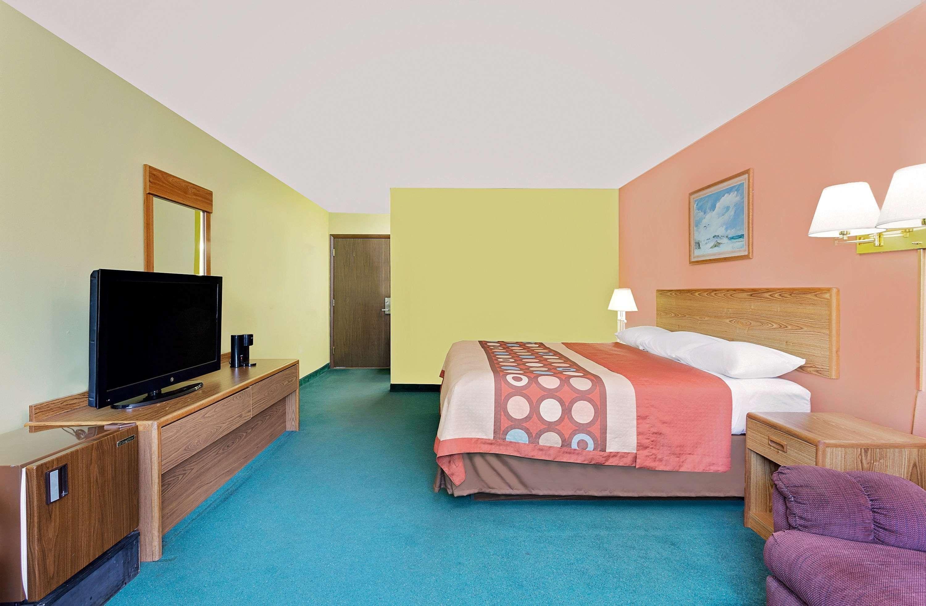 Super 8 By Wyndham Sturgeon Bay Hotel Kültér fotó