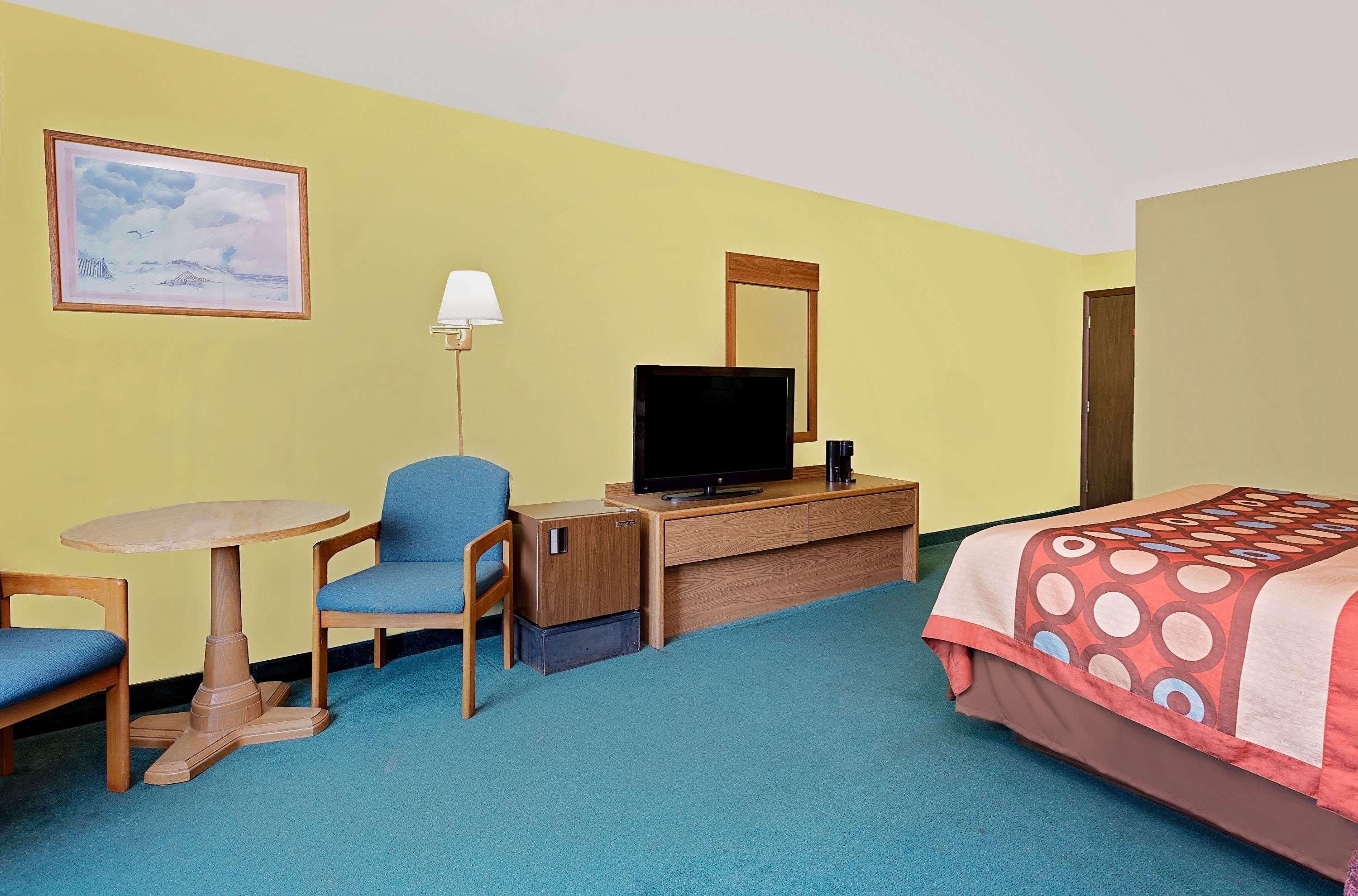 Super 8 By Wyndham Sturgeon Bay Hotel Kültér fotó